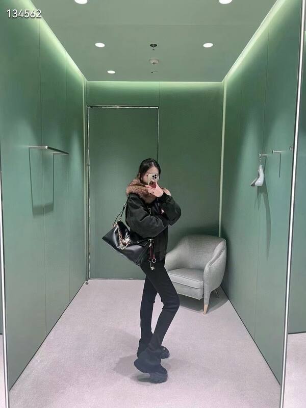 Prada Black 40x30x16cm shoulder bag — 1:1 Replica