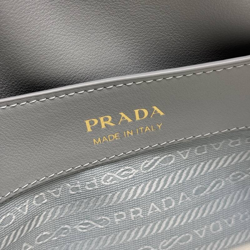 Prada Light blue leather 28x18x11cm shoulder — Premium Replica