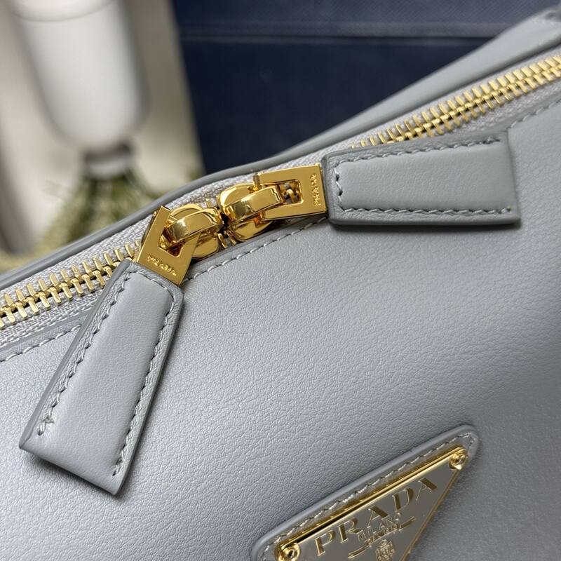 Prada Light blue leather 28x18x11cm shoulder — Premium Replica