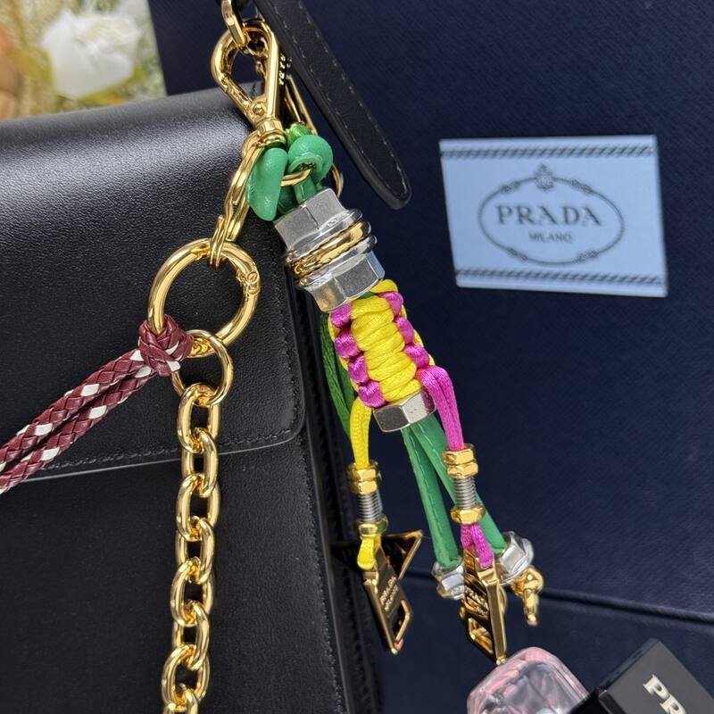 Prada Black shoulder bag — Premium Replica