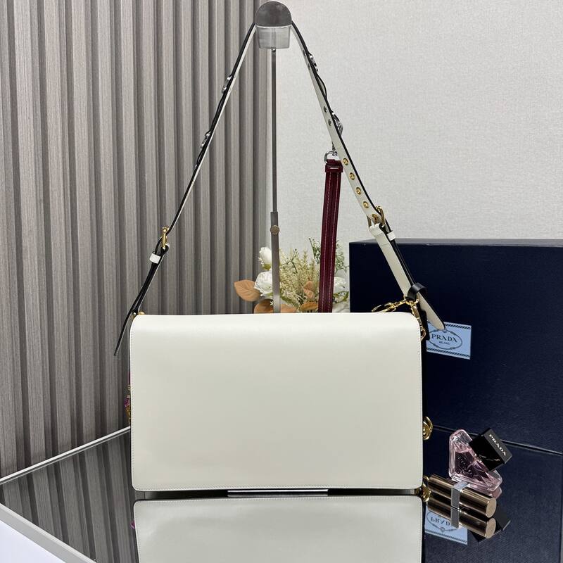 Prada White shoulder bag — Top Quality Replica