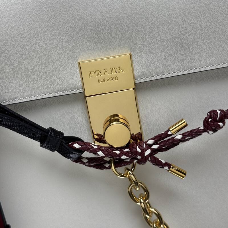 Prada White shoulder bag — Top Quality Replica