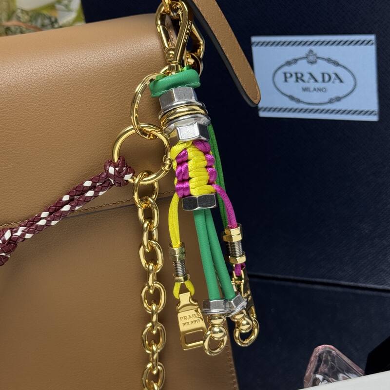 Prada Brown 40x30x16cm shoulder bag — AAA Quality Replica