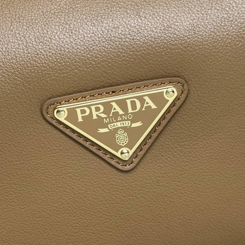 Prada Caramel brown leather 28x18x11cm shoulder — Premium Replica
