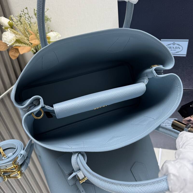Prada Blue 25x18x10cm shoulder bag — AAA Quality Replica