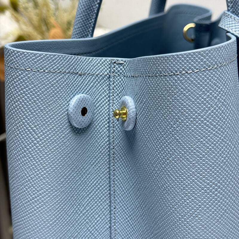Prada Blue 25x18x10cm shoulder bag — AAA Quality Replica