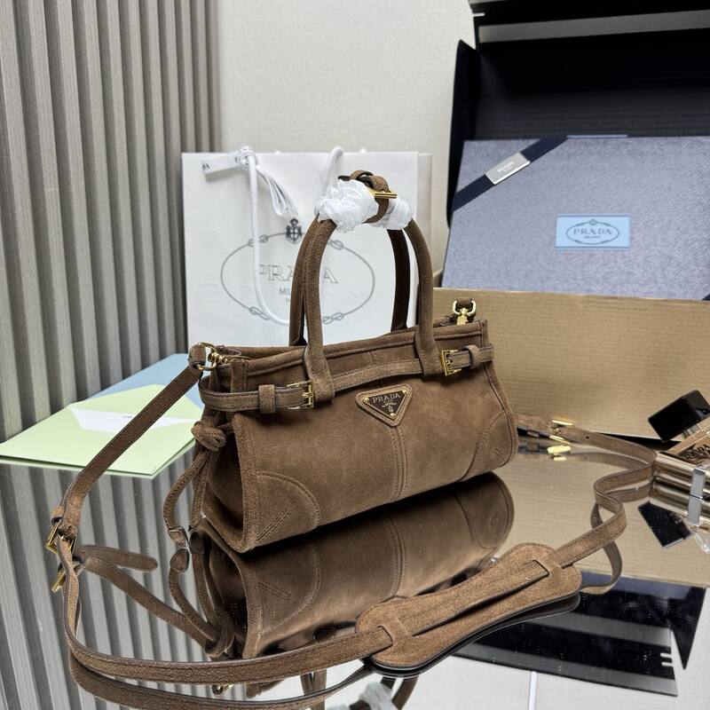 Prada Brown 25x18x10cm shoulder bag — Top Quality Replica