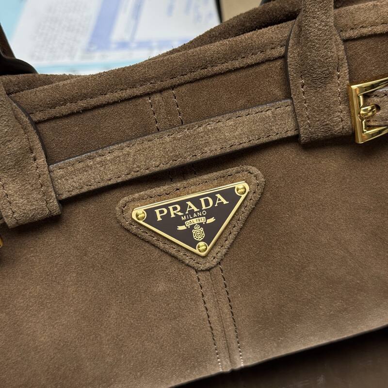 Prada Brown 25x18x10cm shoulder bag — Top Quality Replica