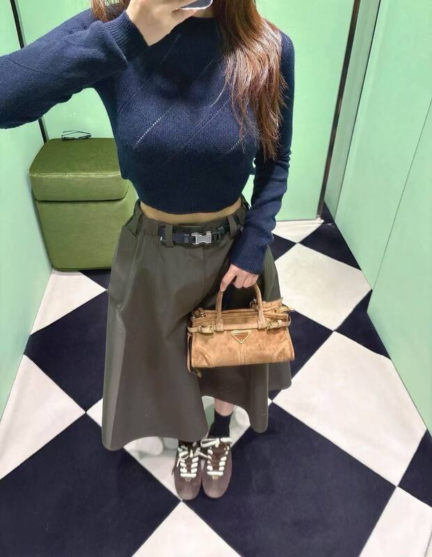 Prada Brown 25x18x10cm shoulder bag — Top Quality Replica