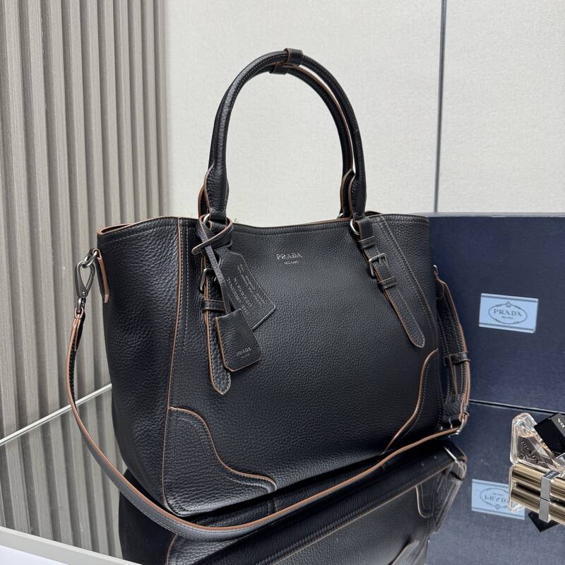 Prada Red 40x30x16cm shoulder bag — Top Quality Replica