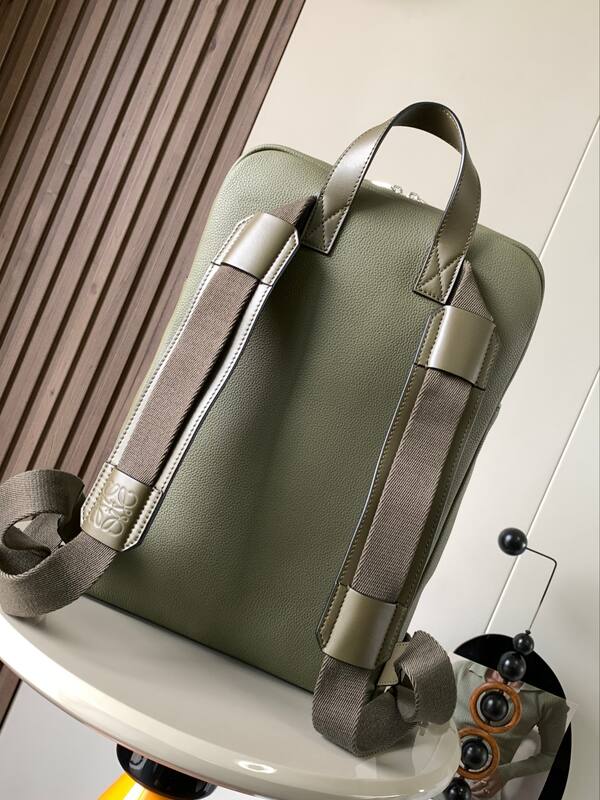 Loewe Green shoulder bag — AAA Quality Replica