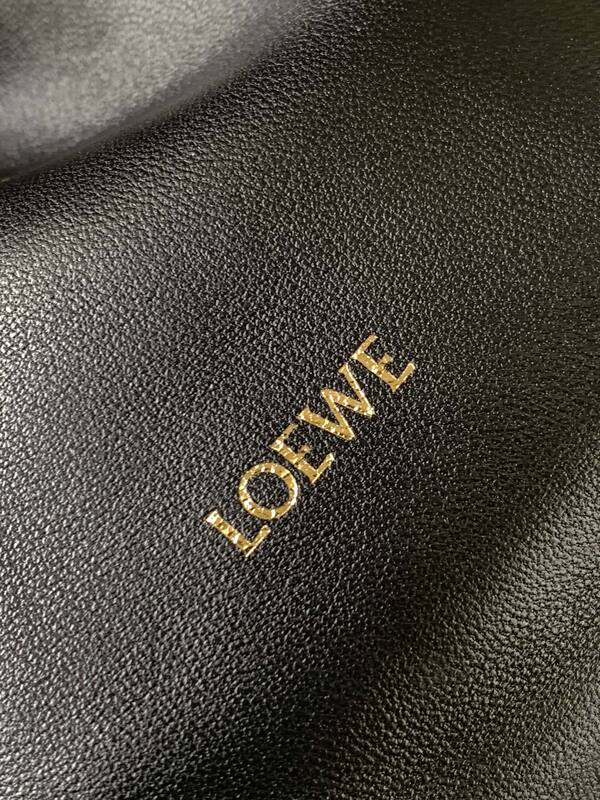 Loewe Black shoulder bag — Top Quality Replica