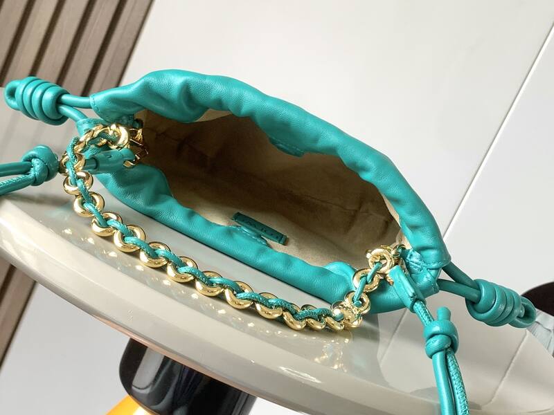 Loewe Green shoulder bag — Premium Replica