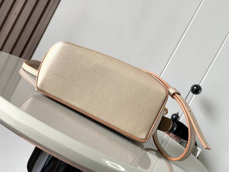 Loewe Beige shoulder bag — 1:1 Replica