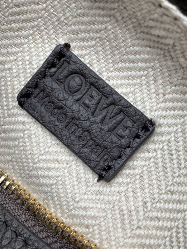 Loewe Gray shoulder bag — Premium Replica