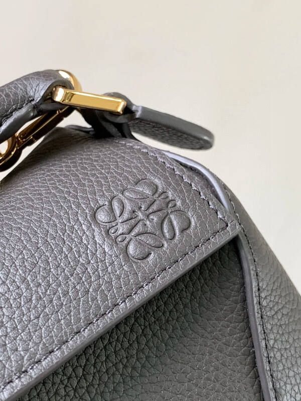 Loewe Gray shoulder bag — Premium Replica