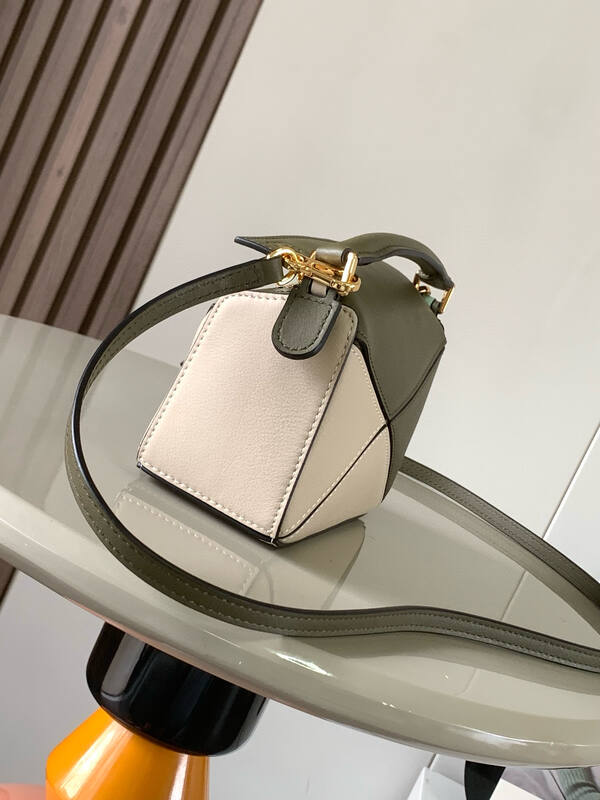 Loewe Beige shoulder bag — 1:1 Replica