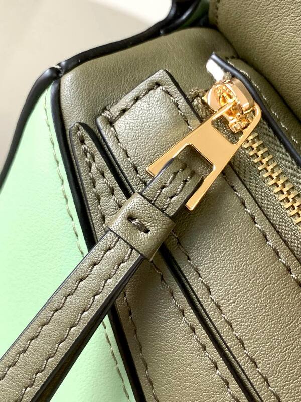 Loewe Beige shoulder bag — 1:1 Replica