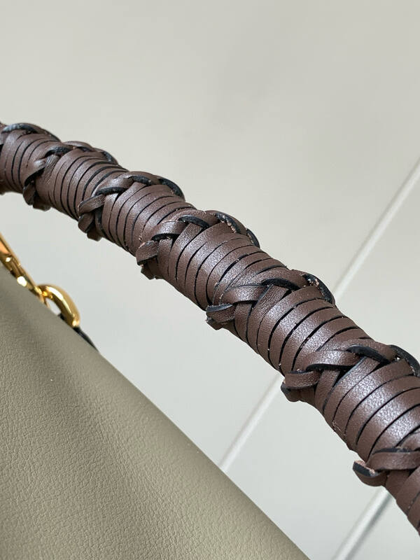 Loewe Brown 25x18x10cm shoulder bag — Top Quality Replica