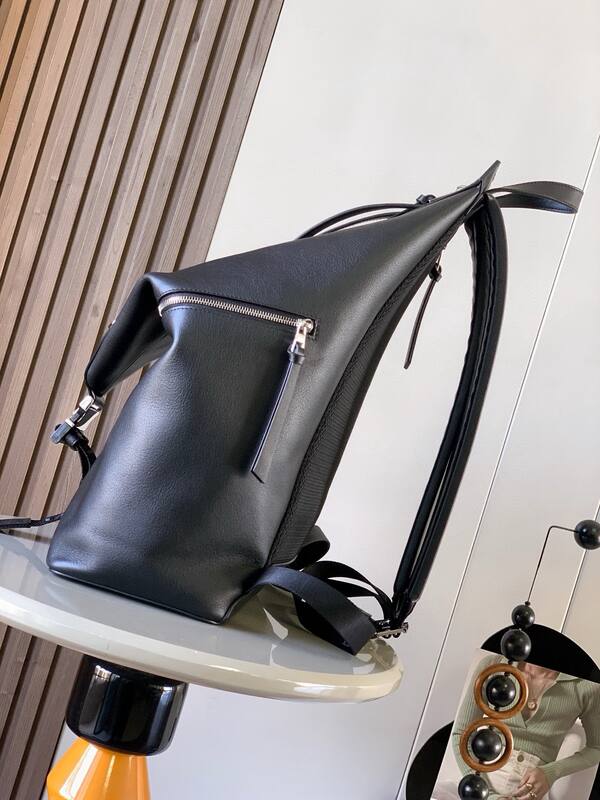 Loewe Black shoulder bag — Premium Replica