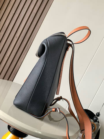 Loewe Black 25x18x10cm shoulder bag 1 1 Replica