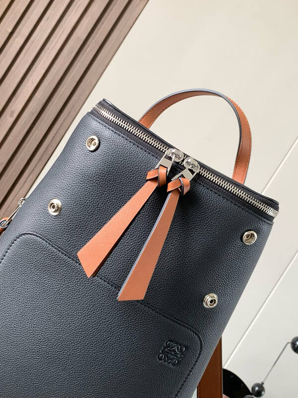 Loewe Black 25x18x10cm shoulder bag — 1:1 Replica