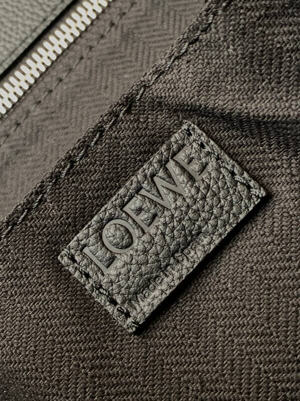 Loewe Black shoulder bag — Premium Replica