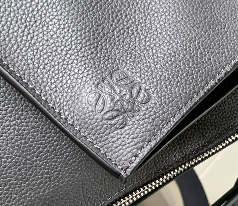 Loewe Gray shoulder bag — Premium Replica