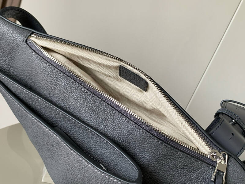 Loewe Gray shoulder bag — Premium Replica