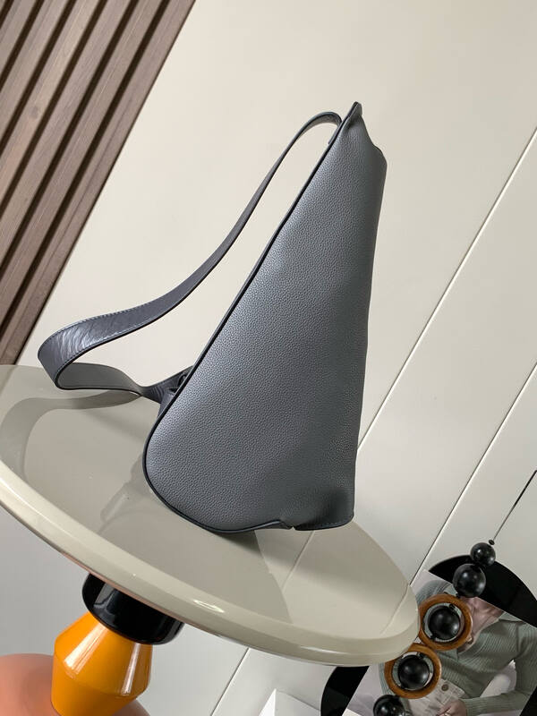 Loewe Gray shoulder bag — Premium Replica
