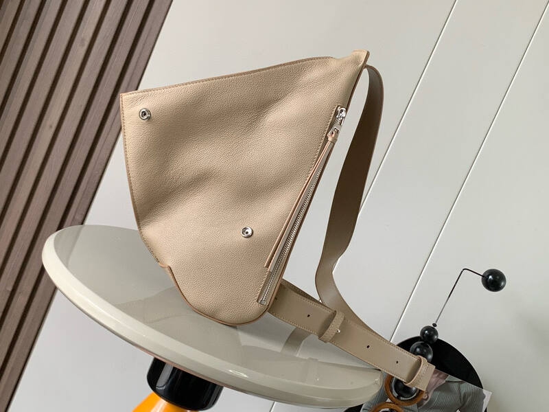 Loewe Beige shoulder bag — Top Quality Replica