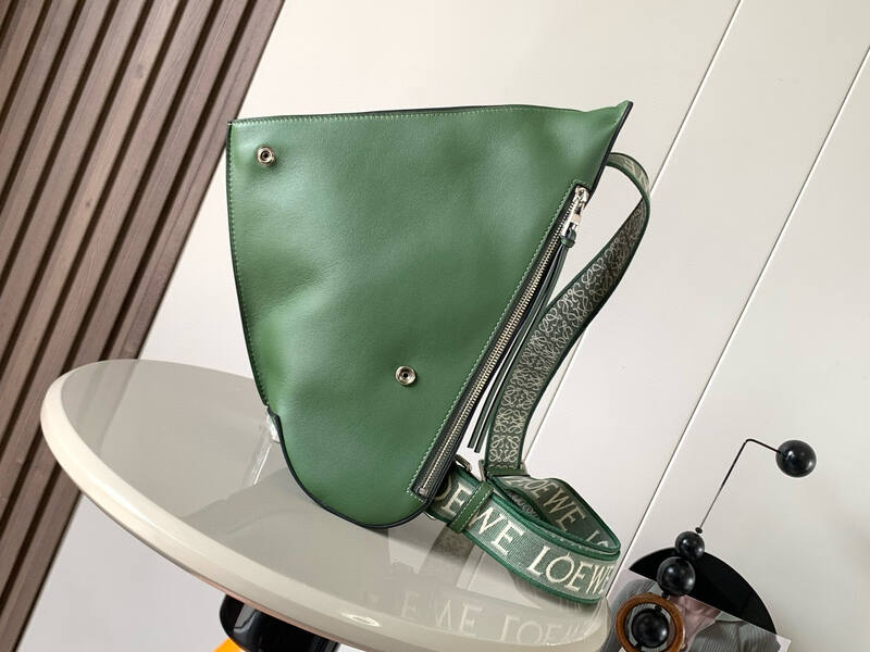 Loewe Calfskin shoulder bag — Premium Replica
