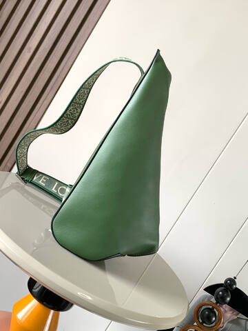 Loewe Calfskin shoulder bag Premium Replica
