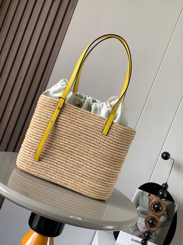Loewe Green 25x18x10cm shoulder bag — 1:1 Replica