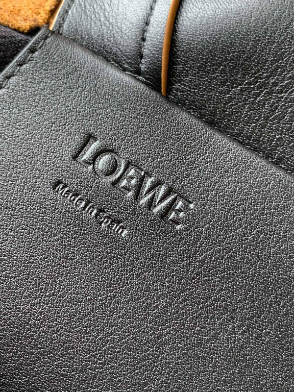 Loewe Black shoulder bag — Premium Replica