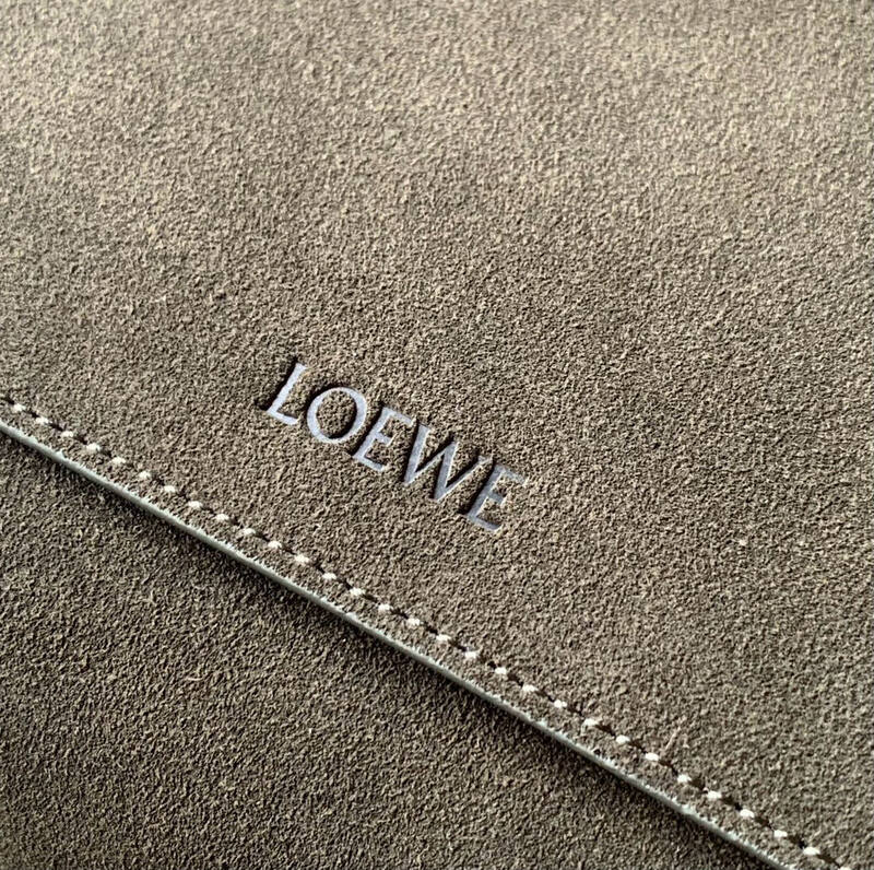 Loewe shoulder bag — AAA Quality Replica
