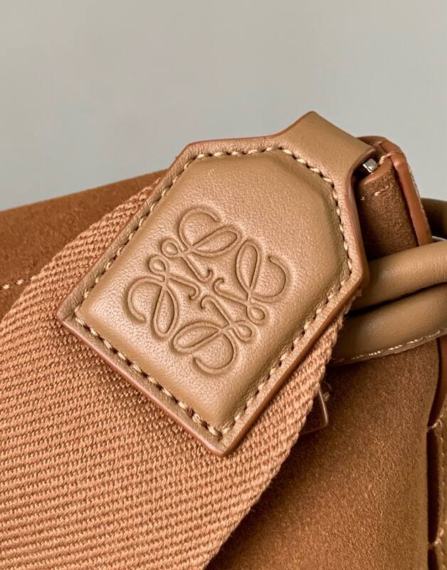 Loewe Brown shoulder bag — 1:1 Replica