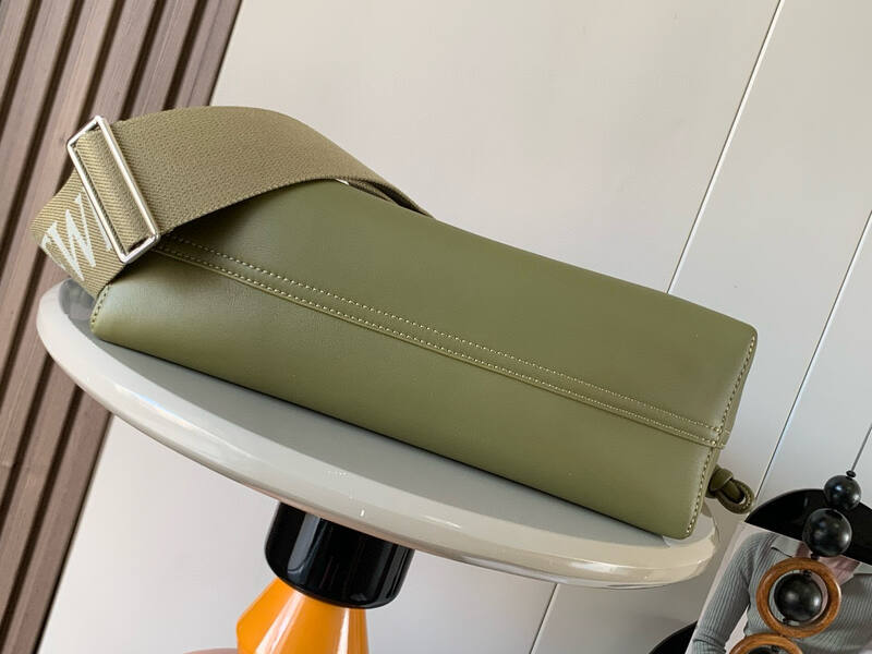 Loewe Green shoulder bag — Premium Replica