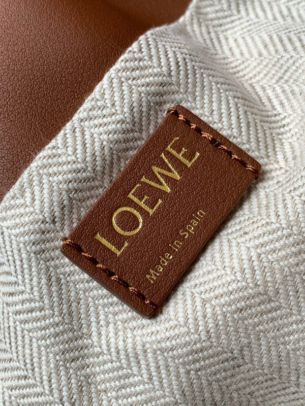 Loewe Brown shoulder bag — Premium Replica