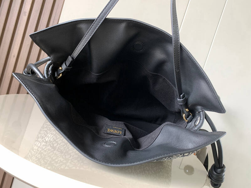 Loewe Black shoulder bag — Premium Replica