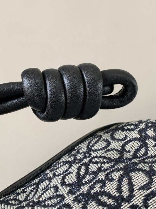 Loewe Black shoulder bag — Premium Replica