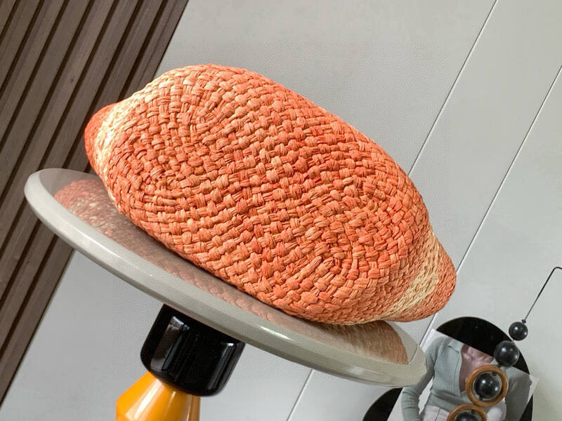 Loewe Beige shoulder bag — Top Quality Replica