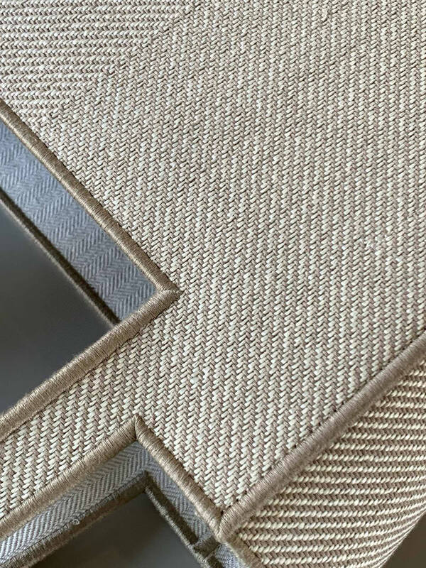 Loewe Beige shoulder bag — Top Quality Replica