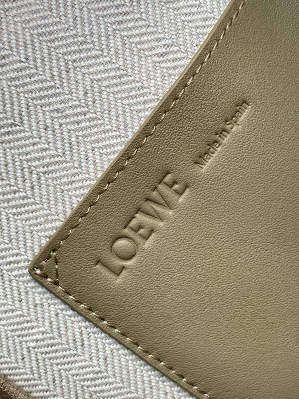 Loewe Beige shoulder bag — Top Quality Replica