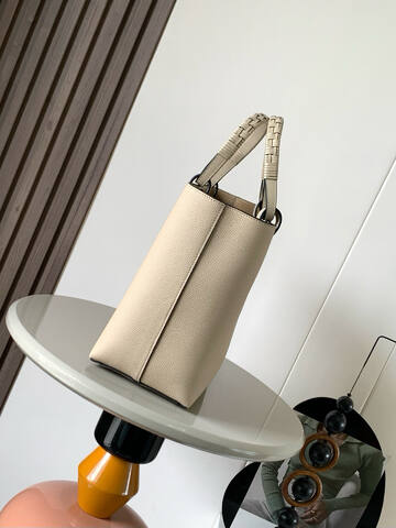 Loewe Beige 25x18x10cm shoulder bag AAA Quality Replica