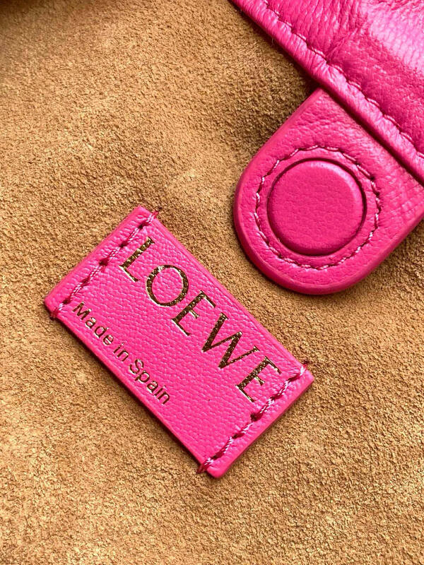 Loewe Pink shoulder bag — Top Quality Replica