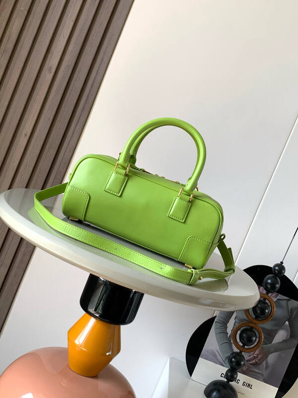 Loewe Green shoulder bag — Top Quality Replica