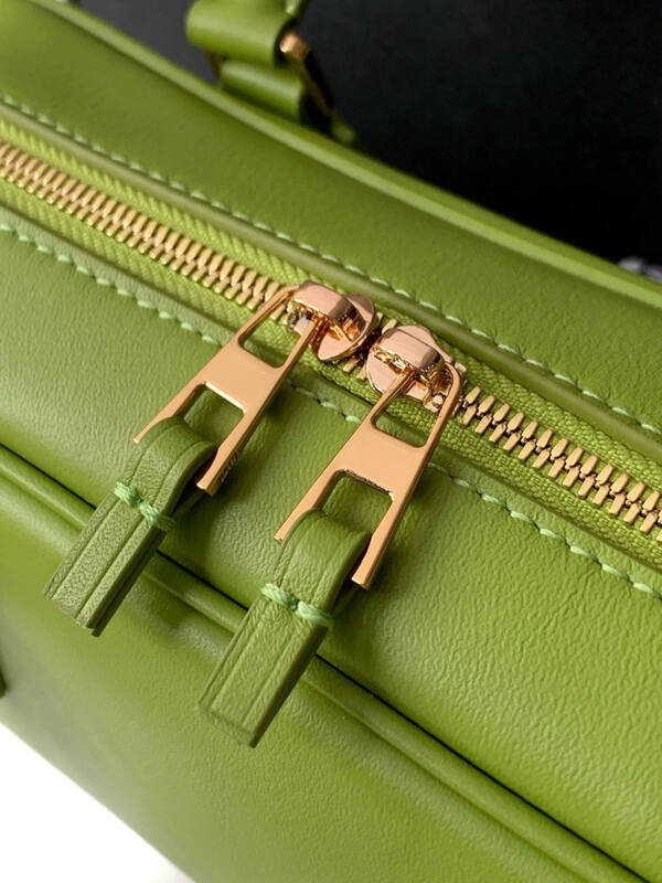 Loewe Green shoulder bag — Top Quality Replica