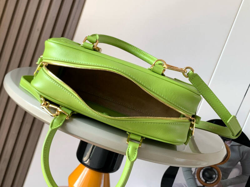 Loewe Green shoulder bag — Top Quality Replica