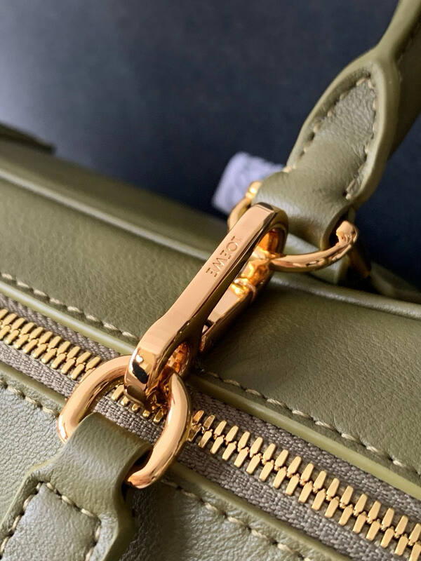 Loewe Green 25x18x10cm shoulder bag — Top Quality Replica